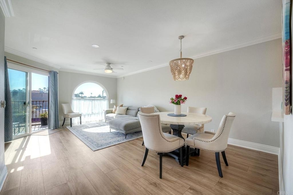 7509 Draper Ave - Photo 14