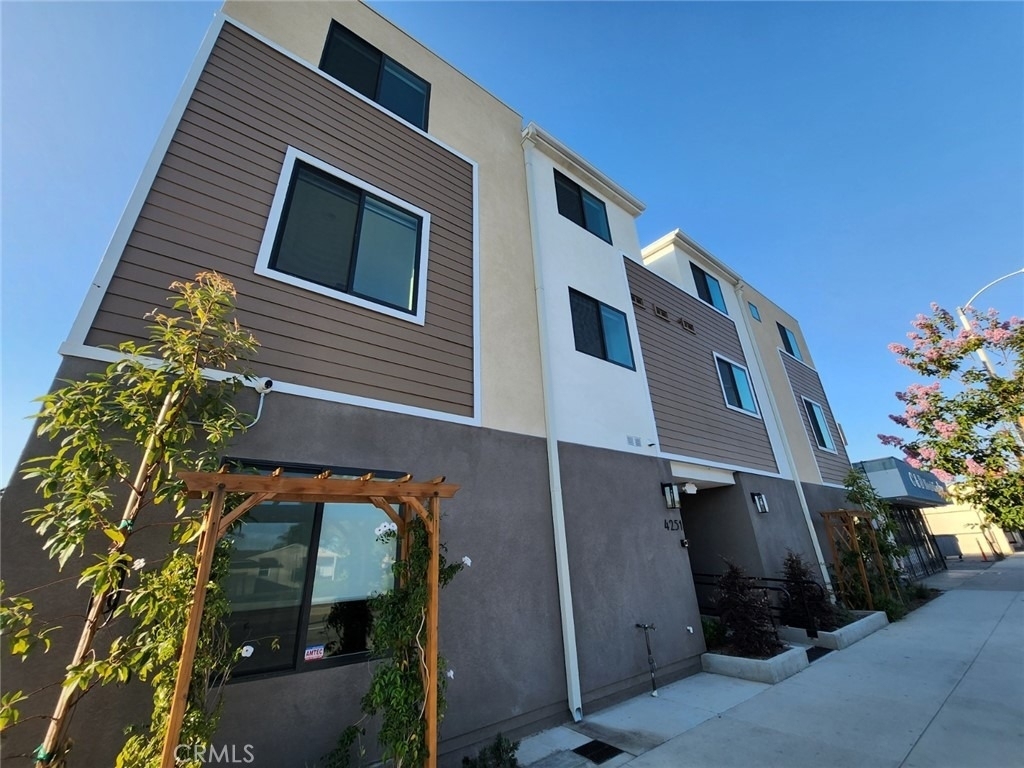 4251 E Live Oak Ave - Photo 4