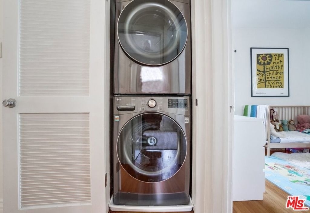 2154 Willetta Street - Photo 37
