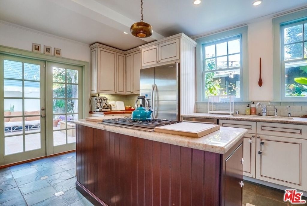 2154 Willetta Street - Photo 16