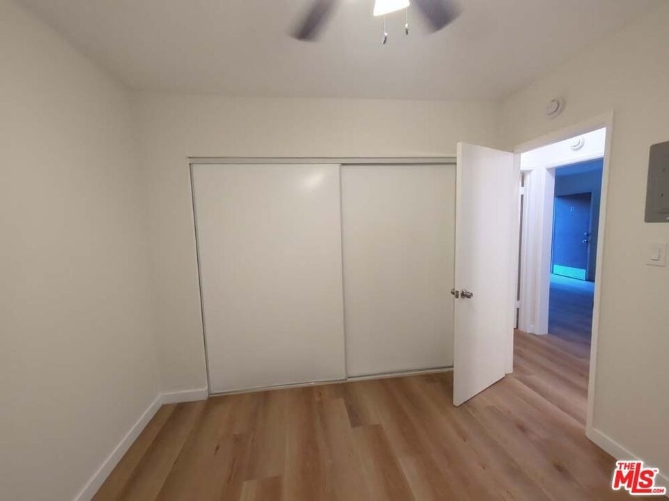 9815 Imperial Highway - Photo 15