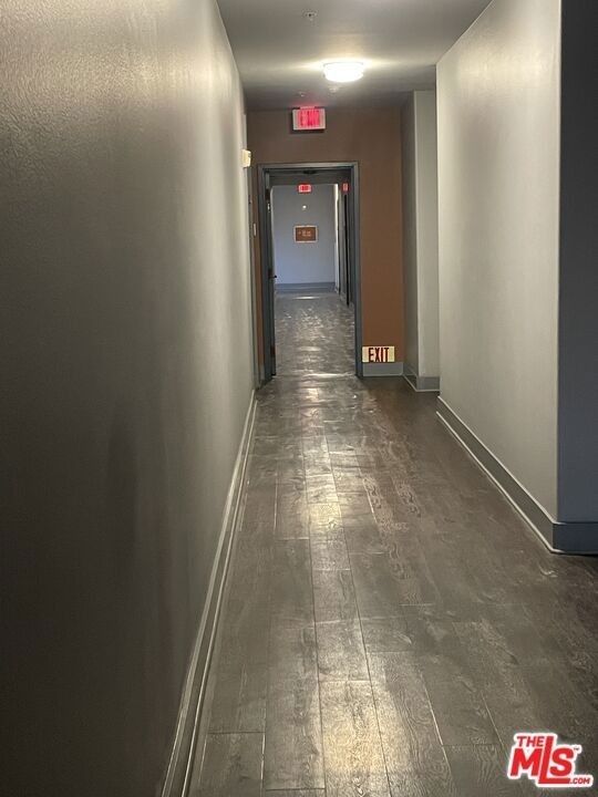 100 S Alameda Street - Photo 1
