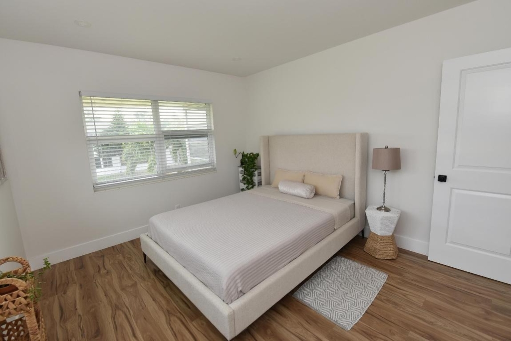 112 Salisbury - Photo 12