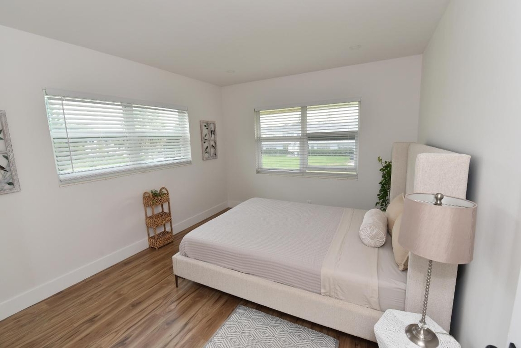 112 Salisbury - Photo 11