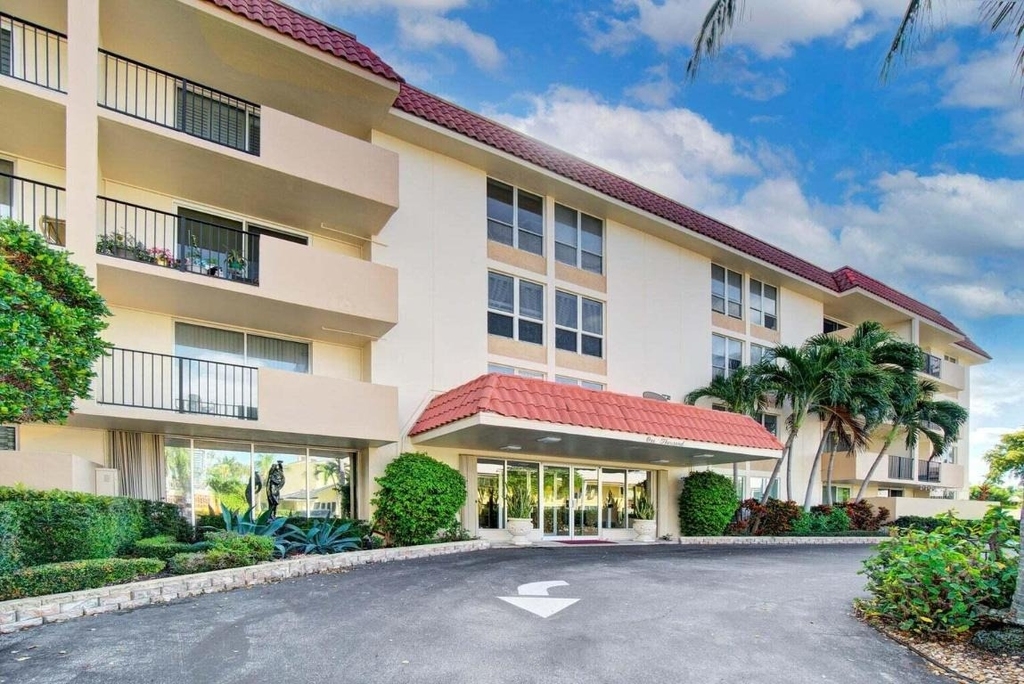 1000 Spanish River Road - Photo 1