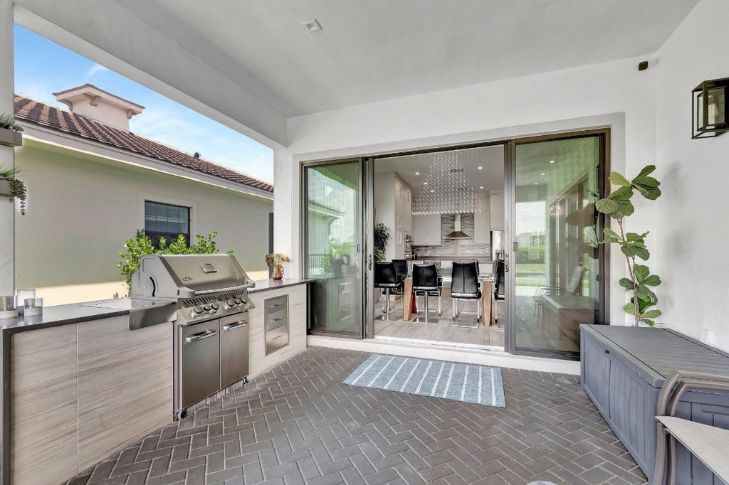2828 Gin Berry Way - Photo 31