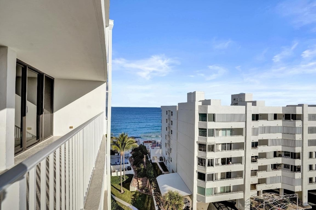 3590 S Ocean Boulevard - Photo 3