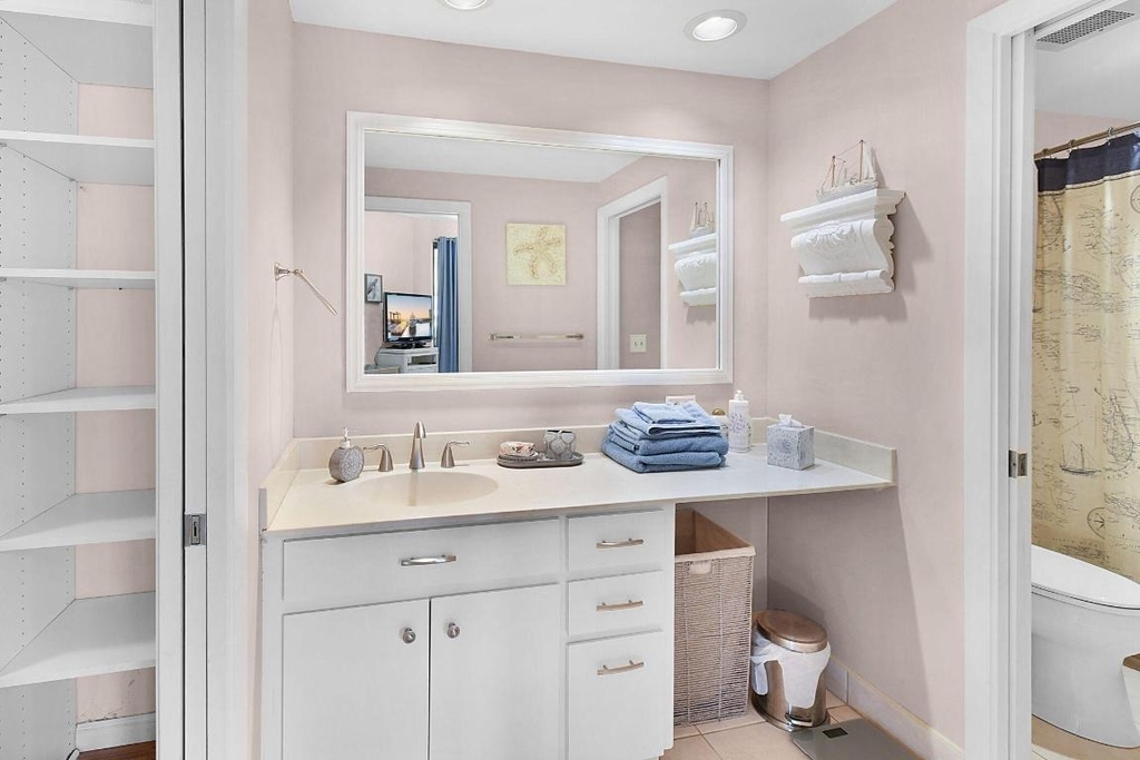 221 Ne Plantation Road - Photo 18