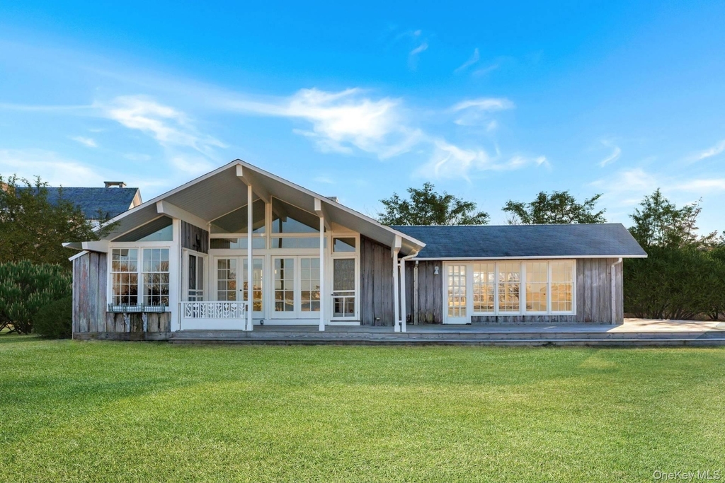 1 Waters Edge Drive - Photo 2