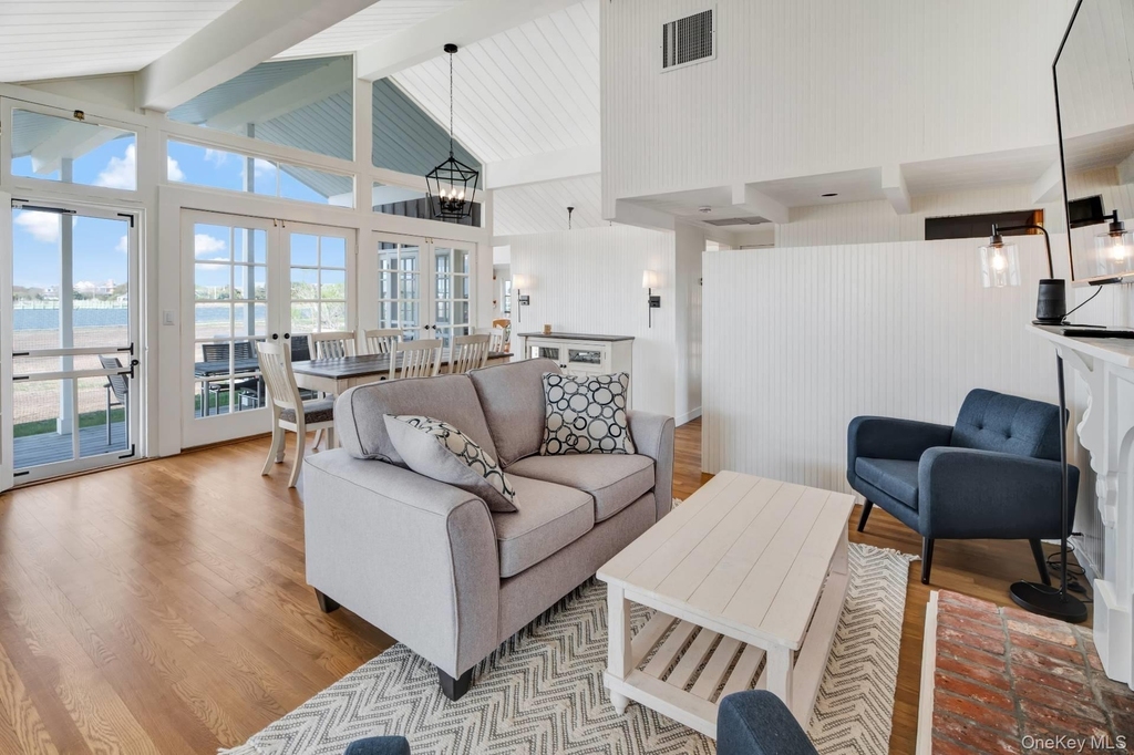1 Waters Edge Drive - Photo 4