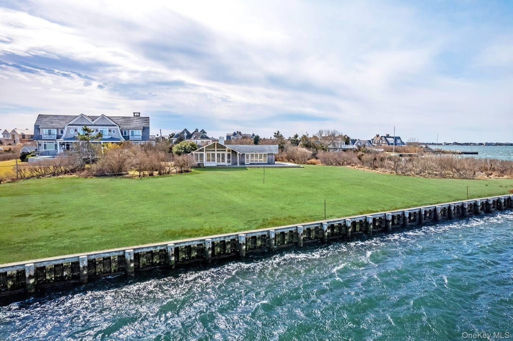 1 Waters Edge Drive - Photo 1