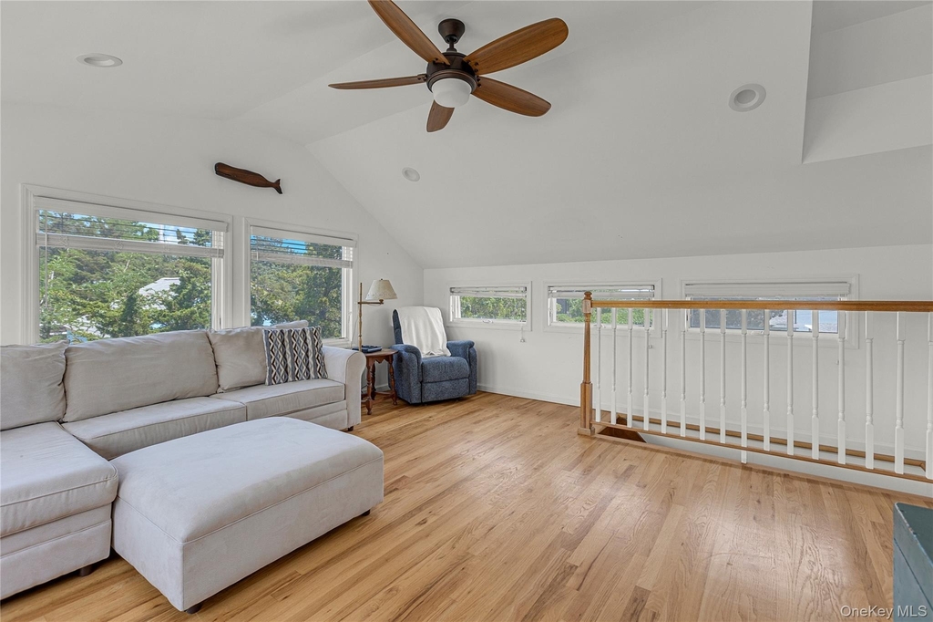 286 Towd Point Road - Photo 11
