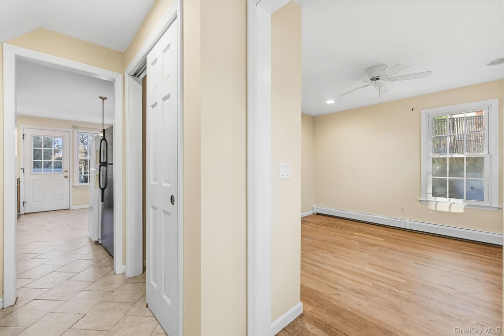 983 Warren Avenue - Photo 7
