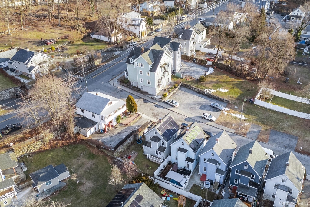 983 Warren Avenue - Photo 28