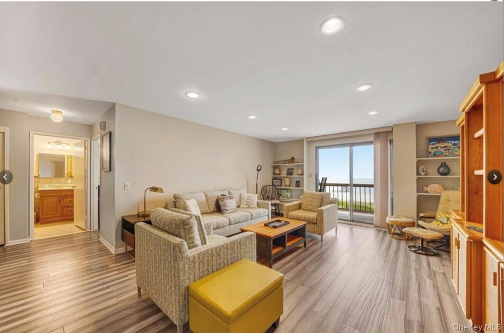 360 Shore Road - Photo 3