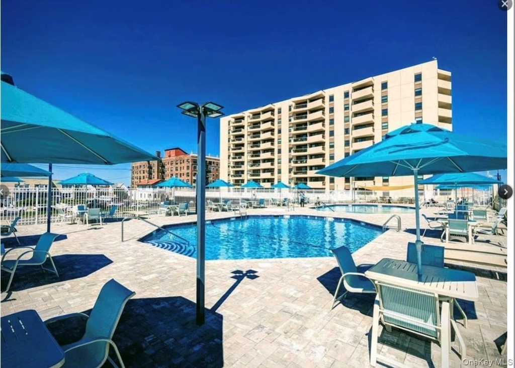 360 Shore Road - Photo 7