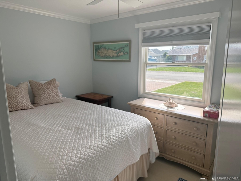 27 Shinnecock Road - Photo 17