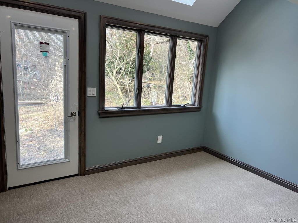 24 Lindner Place - Photo 19