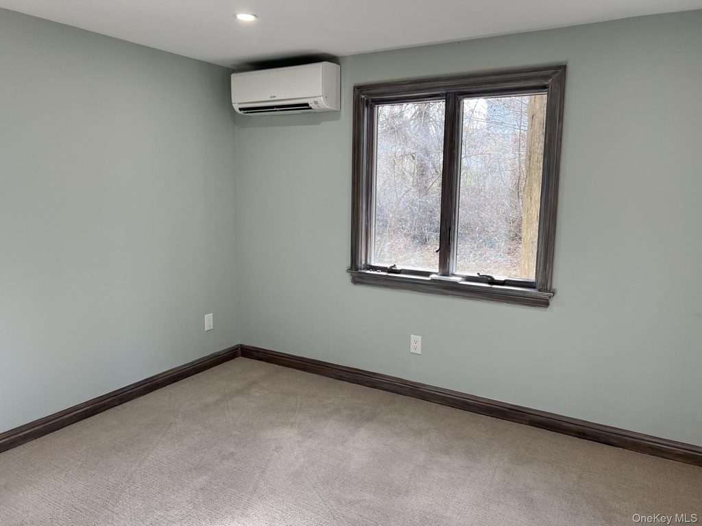 24 Lindner Place - Photo 18