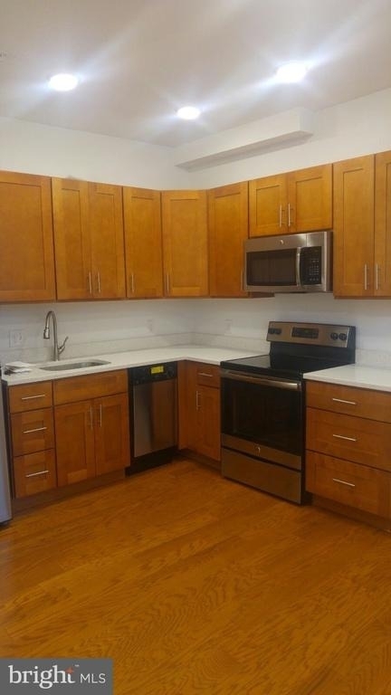 1637 Poplar Street - Photo 7