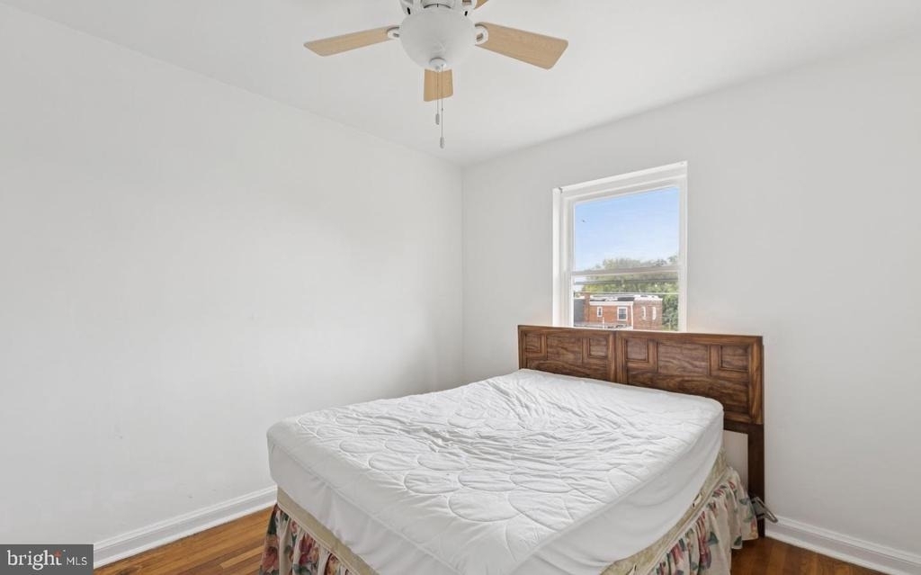 128 33rd Street Ne - Photo 23