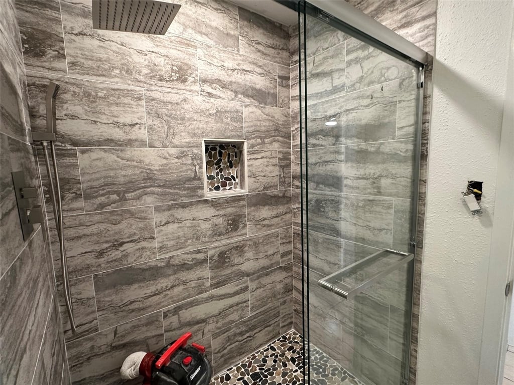 136 Discovery Ln - Photo 8