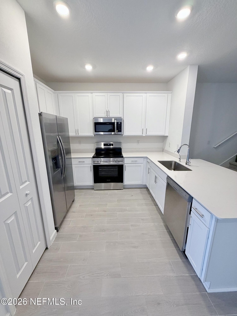 2113 Windward Cay Lane - Photo 8