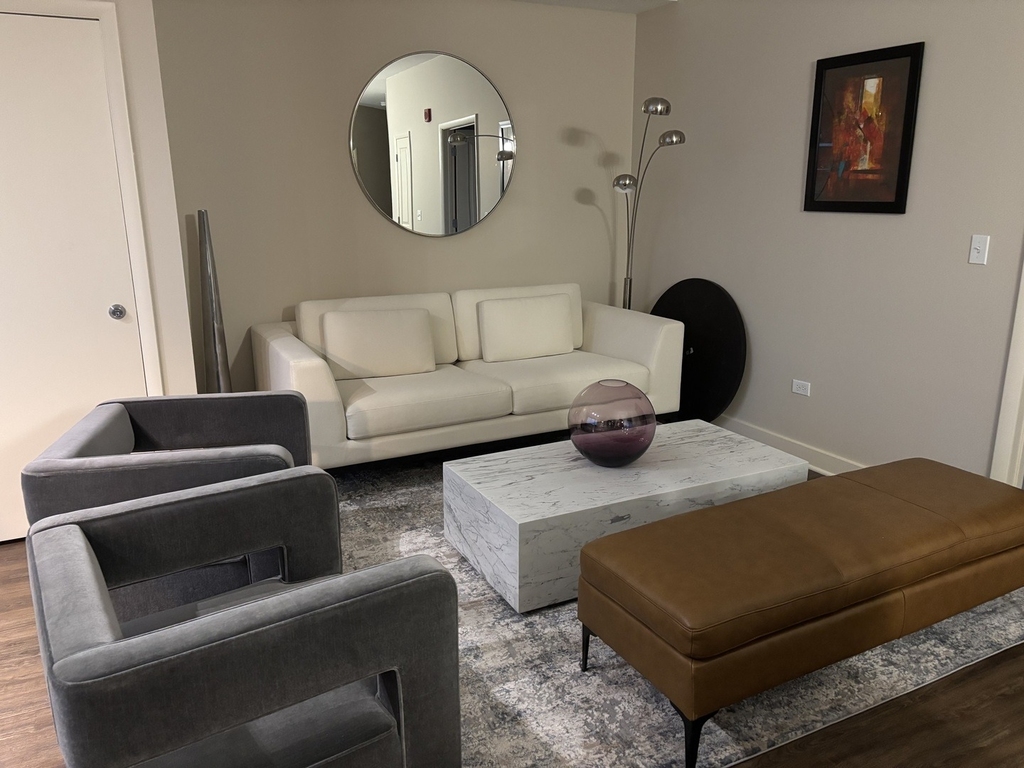 770 Skokie Boulevard - Photo 3
