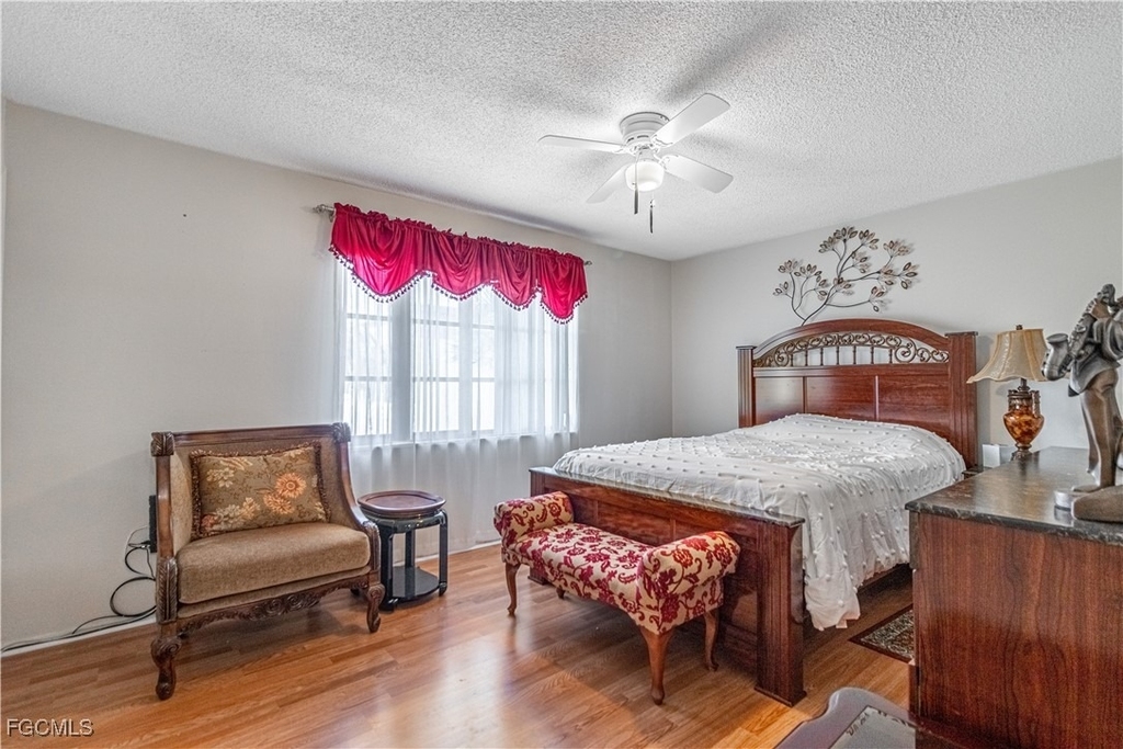 1828 Pine Valley Drive - Photo 3