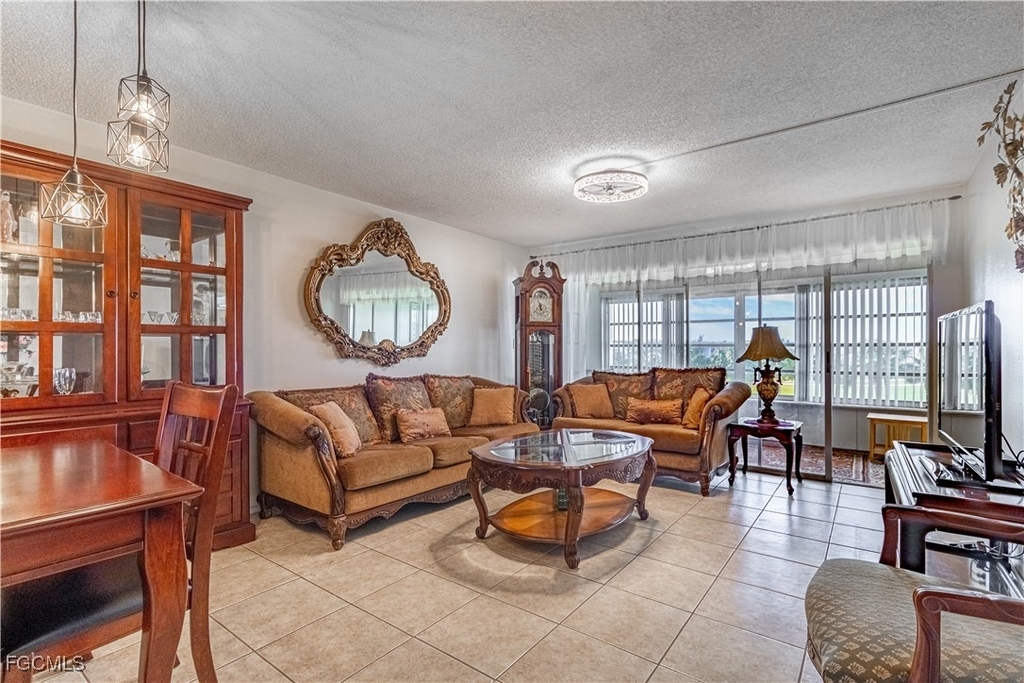 1828 Pine Valley Drive - Photo 4