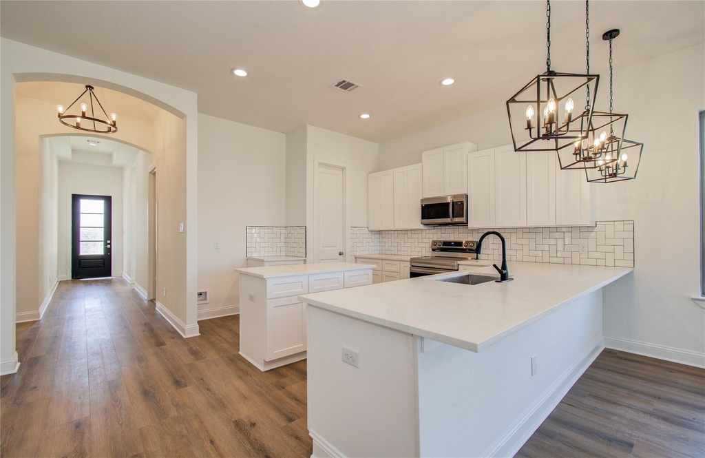 1248 Road 5802 - Photo 9