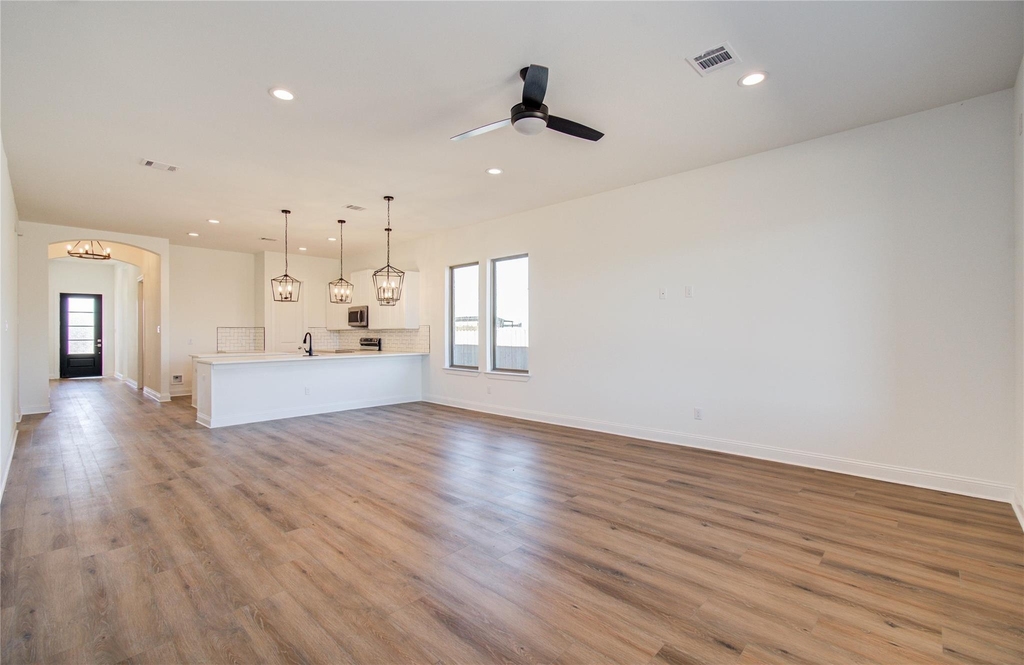 1248 Road 5802 - Photo 6