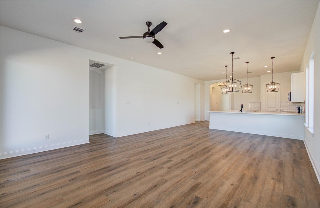 1248 Road 5802 - Photo 3