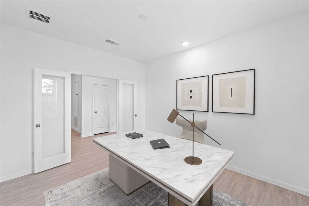 3111 Freiberger Lane - Photo 20