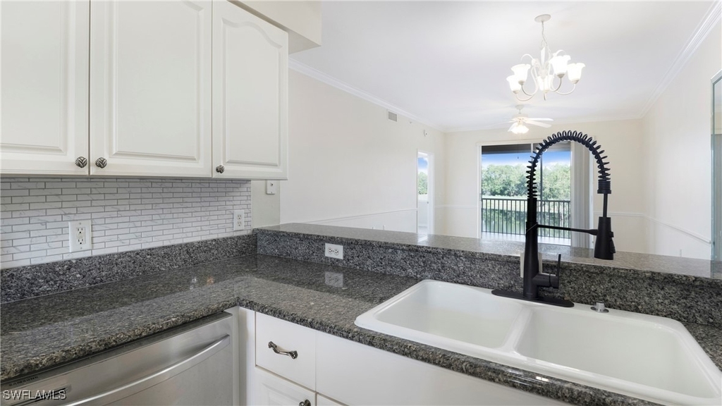8600 Cedar Hammock Circle - Photo 40