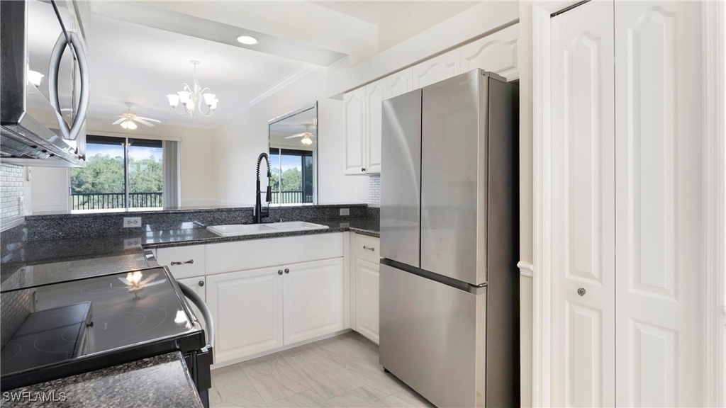 8600 Cedar Hammock Circle - Photo 6