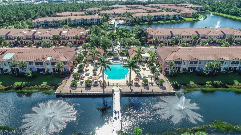 20230 Estero Gardens Circle - Photo 18