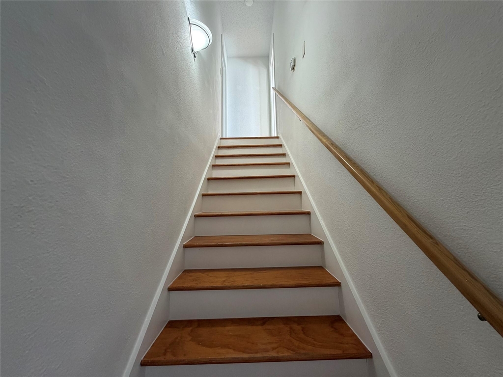 7821 Cook Road - Photo 6