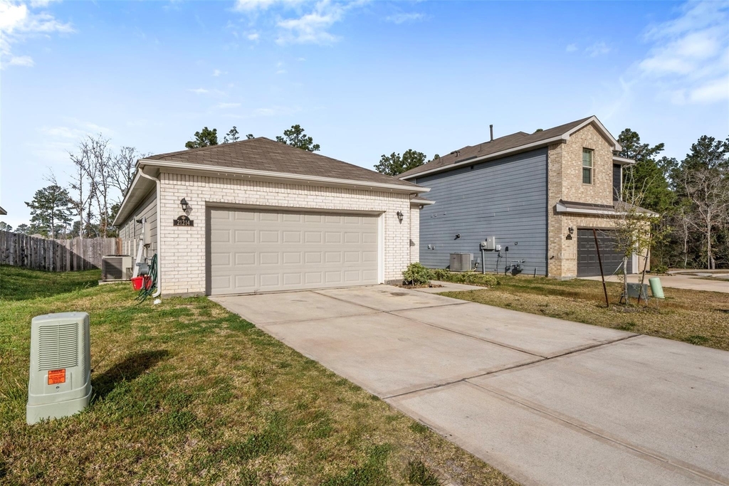 21214 George Vancouver Court - Photo 0