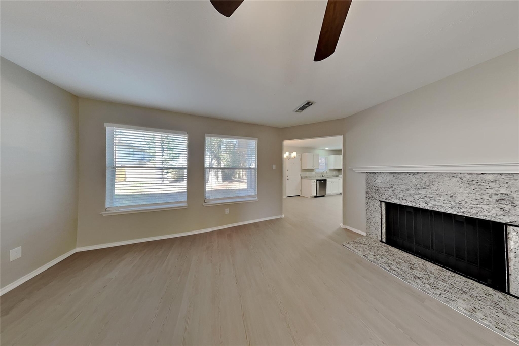 18607 Twigsworth Lane - Photo 2