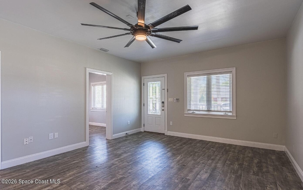 693 Law Street - Photo 7