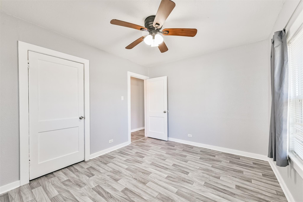 1021 Maple Street - Photo 8
