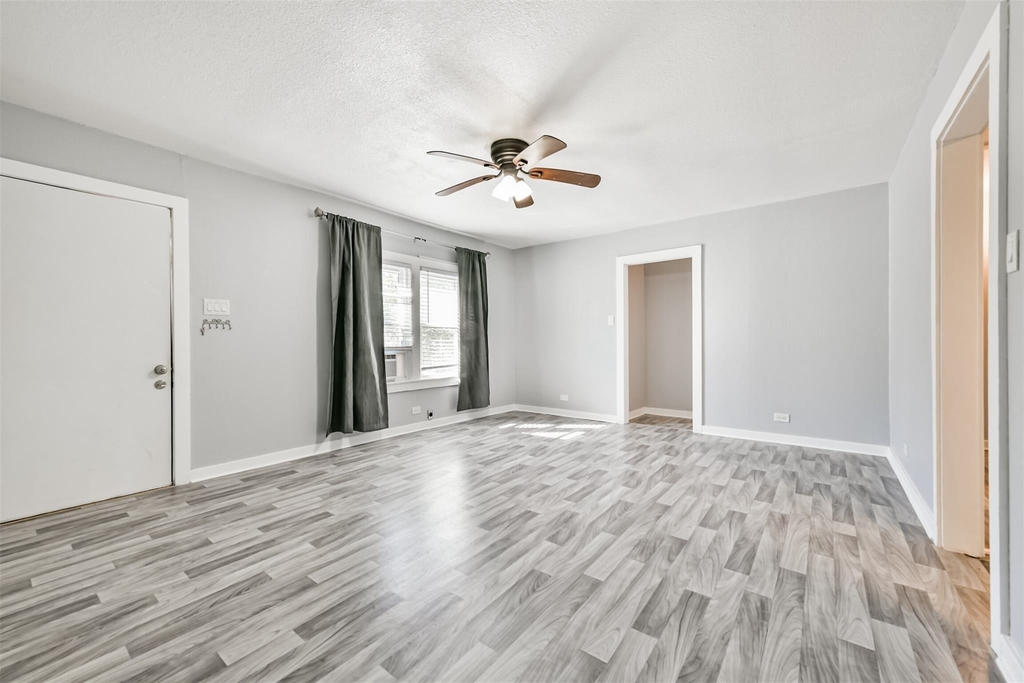 1021 Maple Street - Photo 1