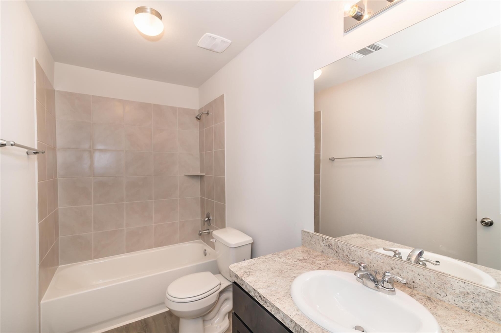 8706 Livings Street - Photo 7