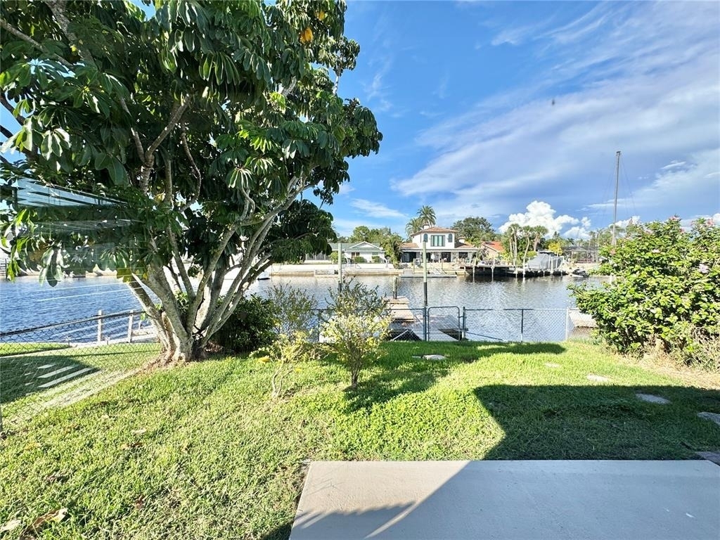 4335 Floramar Terrace - Photo 23