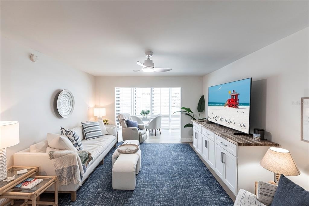 1055 W Peppertree Drive - Photo 1