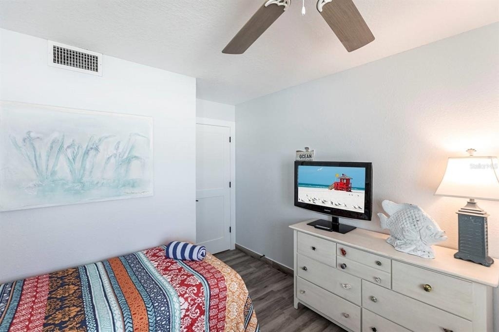 6154 Midnight Pass Road - Photo 6