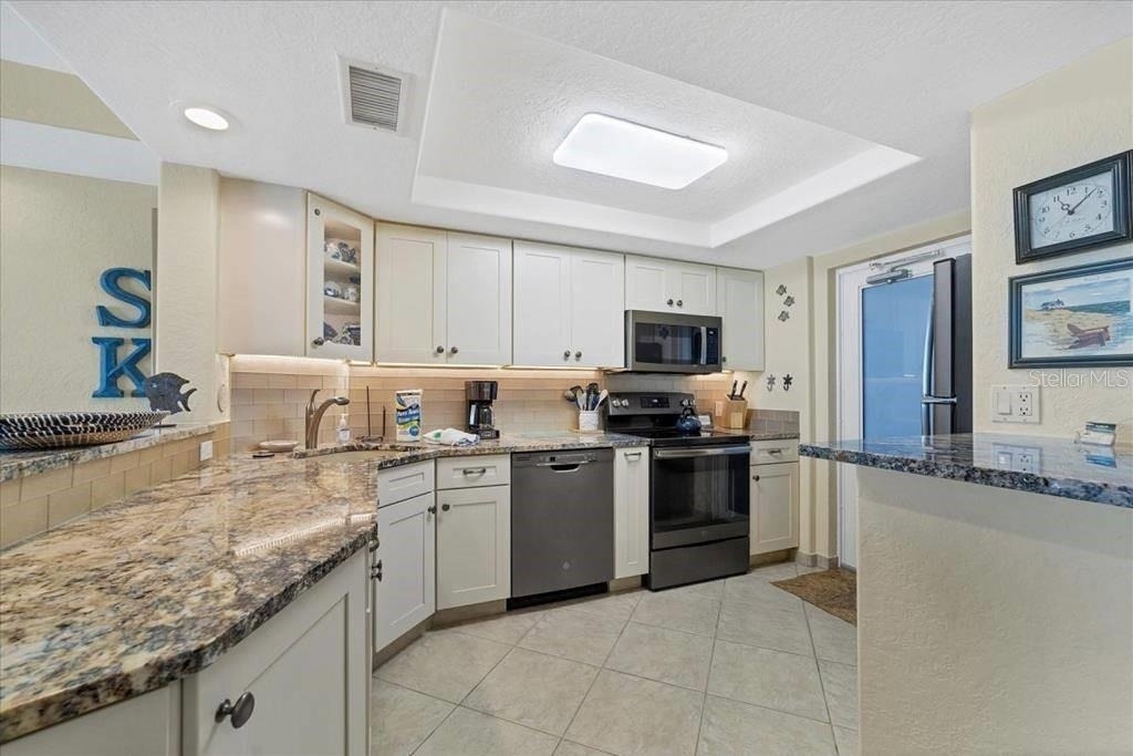 6154 Midnight Pass Road - Photo 4