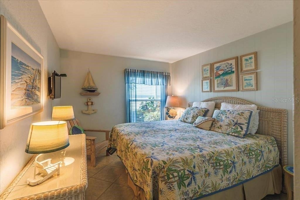 6154 Midnight Pass Road - Photo 6