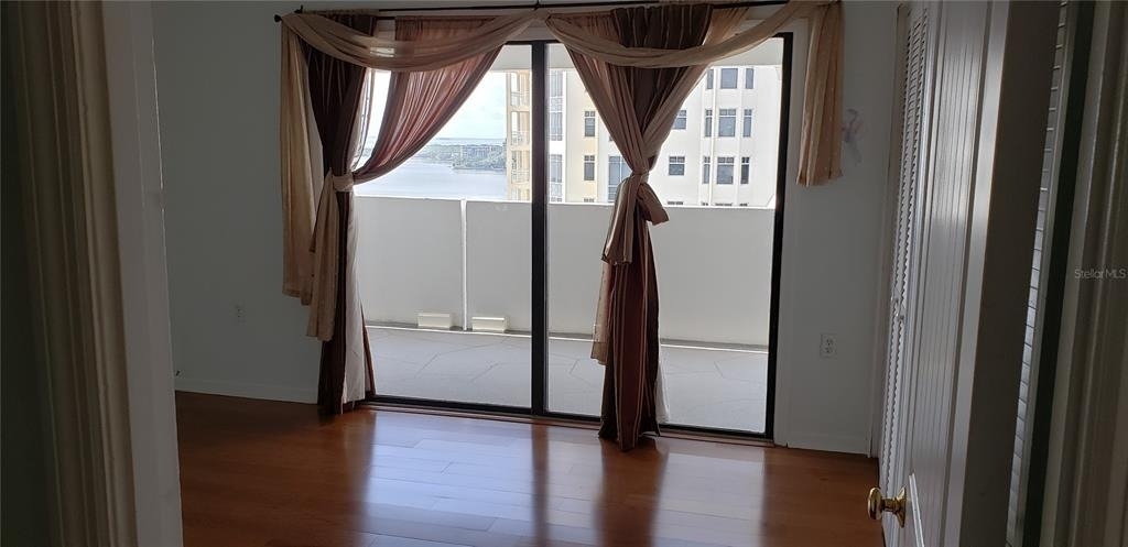 4141 Bayshore Boulevard S - Photo 9